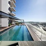 1518 Studio In Central Cape Town, Wi-Fi, Pool, Free Parking