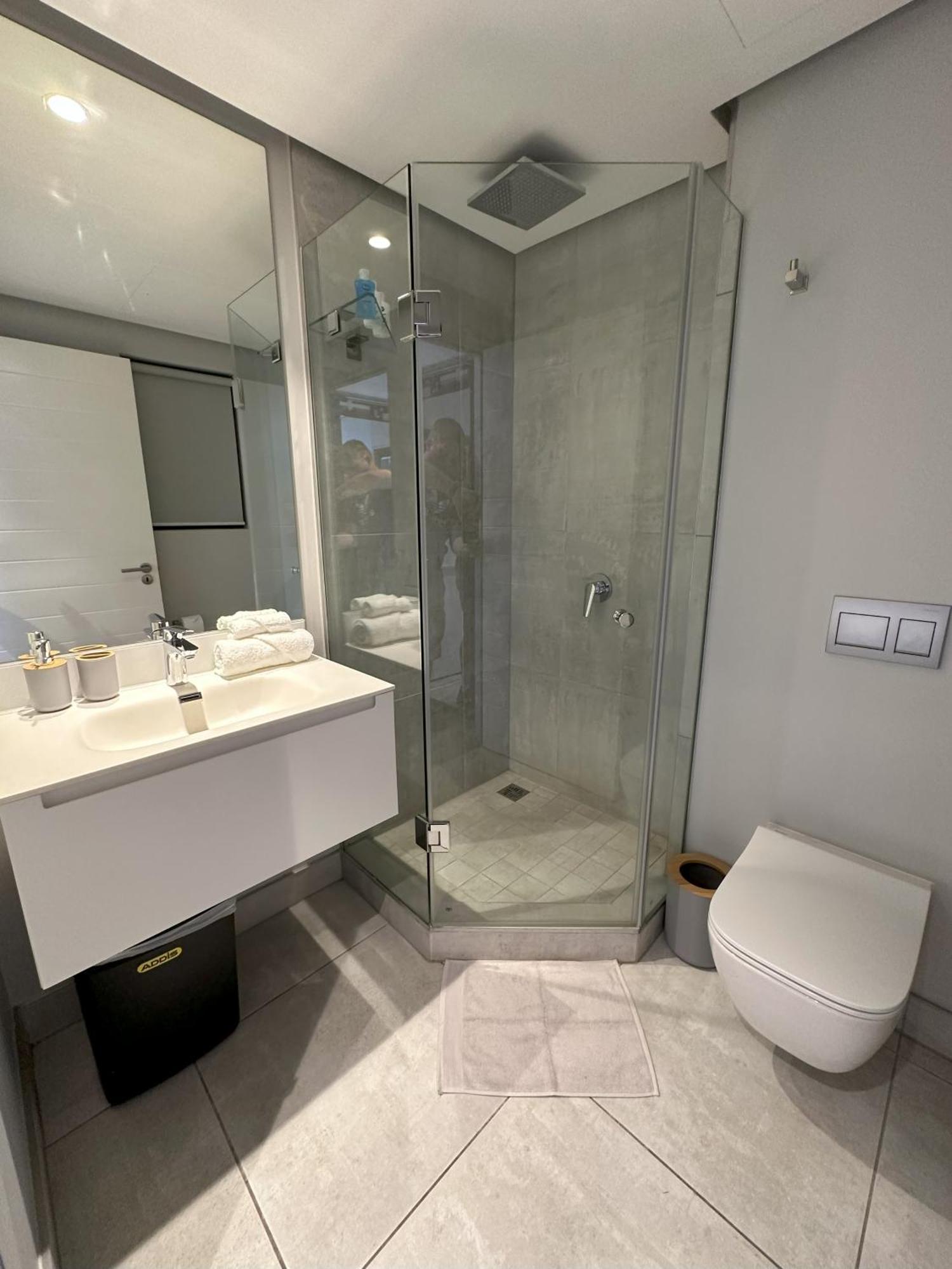 1518 In Cape Town, Wi-fi, Pool, Free Parking Appartement Le Cap